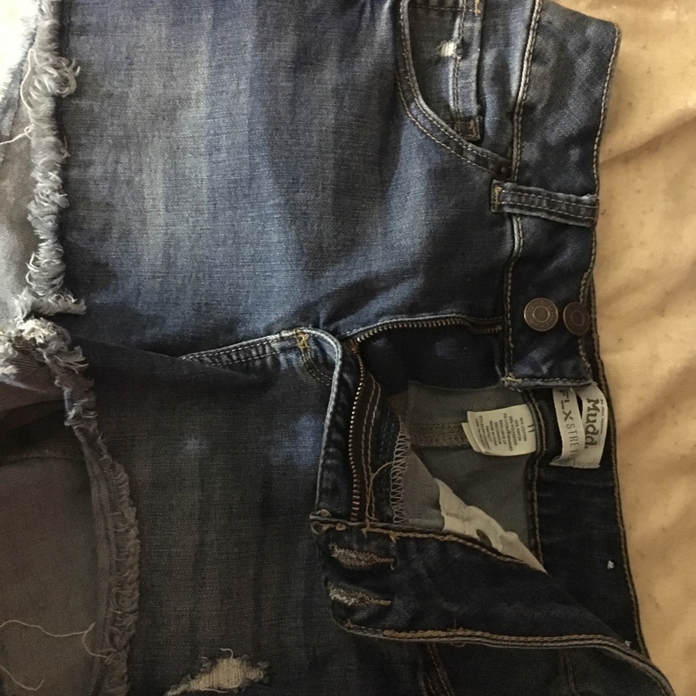 9-13 Clothes - Picture 3 of 8